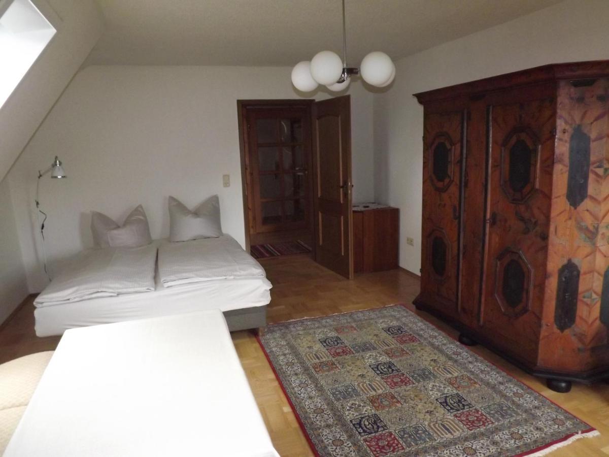 Grosse Am Gruenen Stadtrand Apartment *